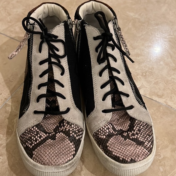 Dolce Vita Zonya Black Snake Suede Sneakers - Picture 7 of 8